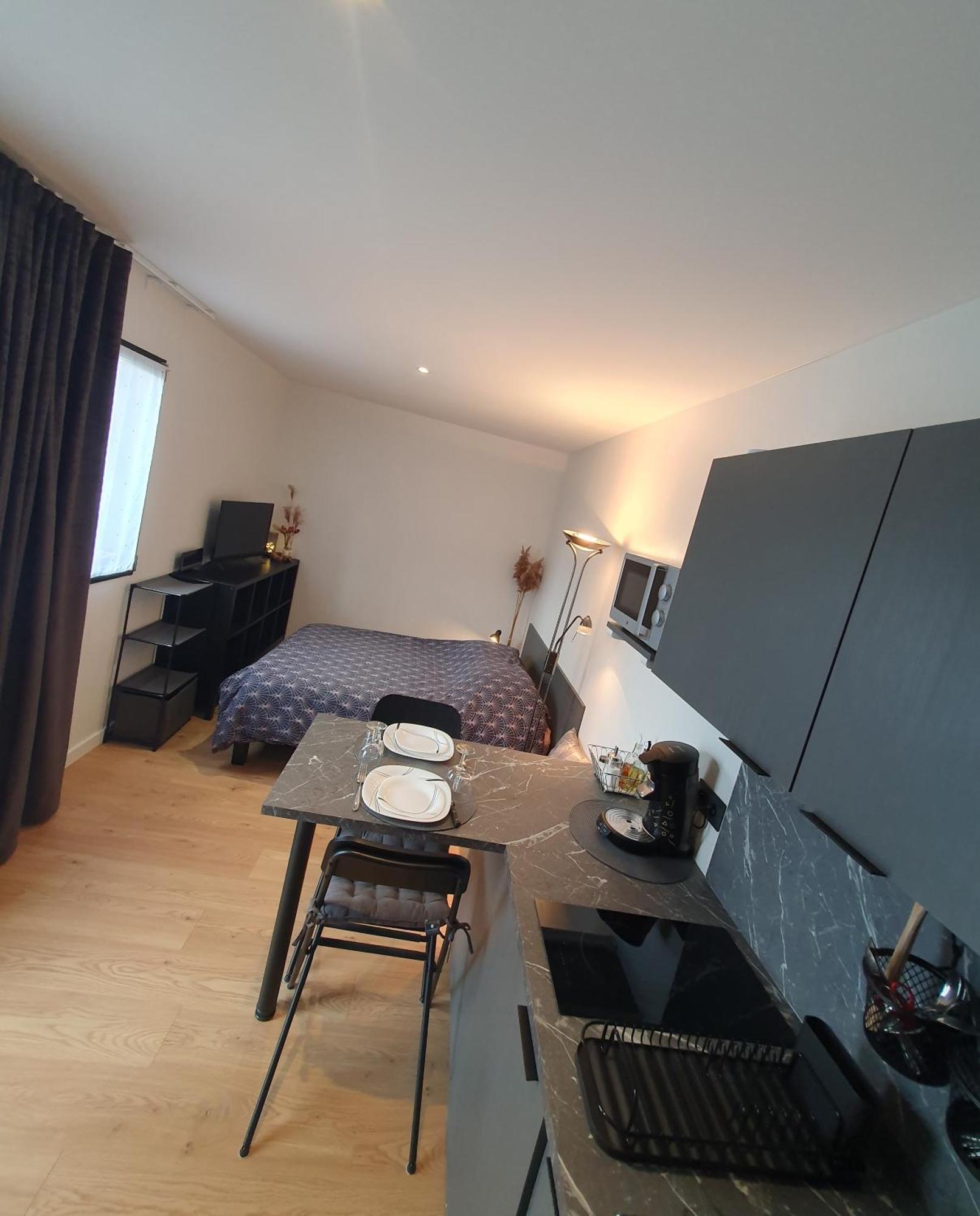 Studio Les Deux Grenouilles 5Mn De Colmar Herrlisheim-près-Colmar Eksteriør bilde